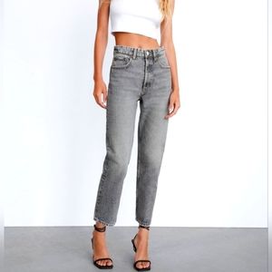 Zara High Rise Straight Leg Jeans (light grey) size 27 (CA4)